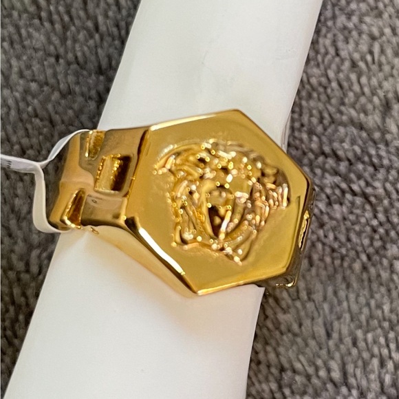 Engraved Italy 18k gold filled Greek M Statement Ring - Picture 2 of 5